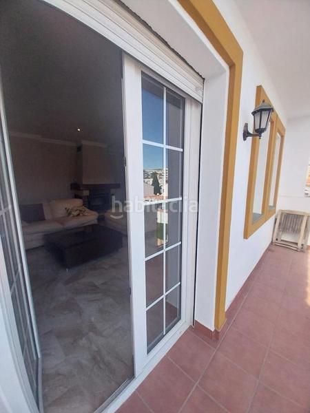 Foto f432a40e-6408-41a3-8cc4-b42124166645. Alquiler piso alquiler de larga temporada en centro en Estepona