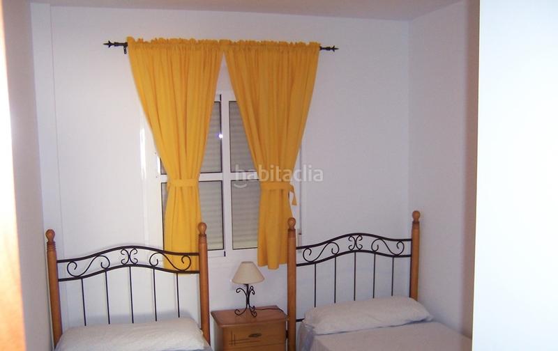 Foto 0c3d04c7-ad81-4d71-8654-d713eeec9728. Appartamento con parcheggio in Manilva pueblo Manilva