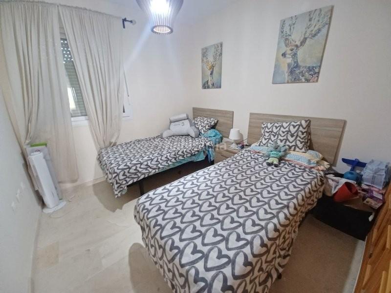 Foto df724776-3e06-423e-acd1-5ae1d38b5c09. Appartamento con parcheggio piscina in Chullera Manilva