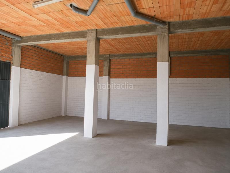 Foto 935e0972-6f1c-4a9d-bbcd-a5adcb6e0027. Local comercial a Centro Estepona