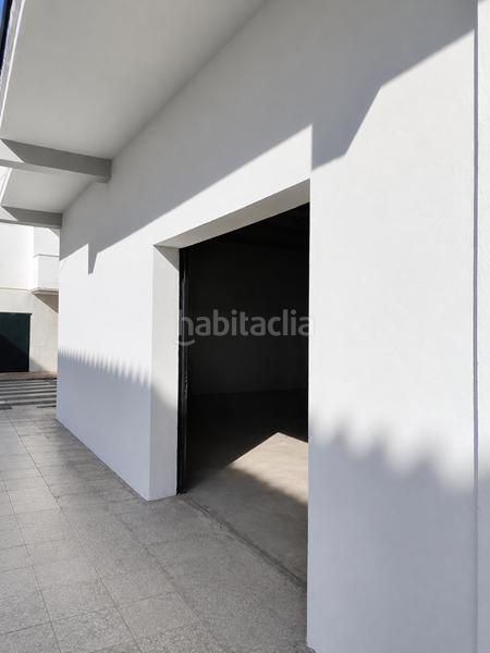 Foto fc80e457-f328-455e-8960-9f32016bb064. Local comercial a Centro Estepona