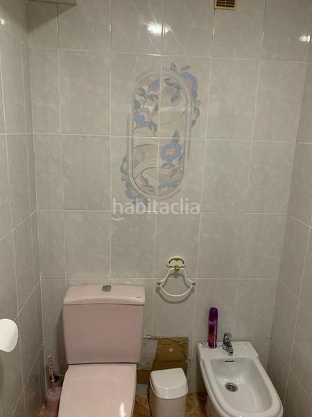 Foto 530f9c36-32d6-499a-a0a0-7c5b27826cf7. Piso  en venta en la zona de comisaría hospital chip en Málaga