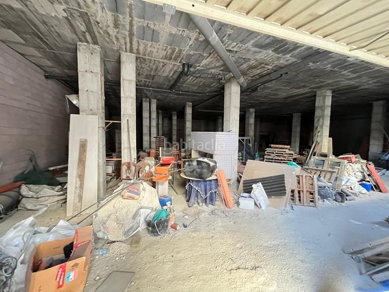 Foto b60703a5-e06e-4891-b720-8d8e47bbd976. Alquiler local comercial gran oportunidad ! local comercial en bruto con infinitas posibilidades en Estepona