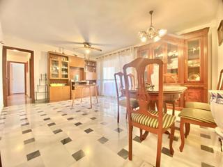 Appartement à Alegría de la Huerta- Jardín de Málaga. Amplia vivienda familiar en ciudad jardín  málaga