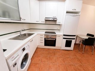 Pis a Marina de Casares. Oportunidad única en casares costa! vive el lujo tropical junto
