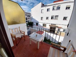 Casa pareada en Centro. Se vende casa en pleno centro de nuestra bella ciudad de estepon