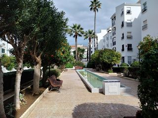 Pis a San Luis de Sabinillas. Espectacular piso reformado a estrenar a 2 minutos de la playa