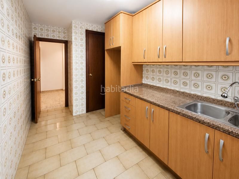 Foto 58ba3d7d-6469-4962-aa7f-f8f47c6d7e2d. Pis a Centro Estepona