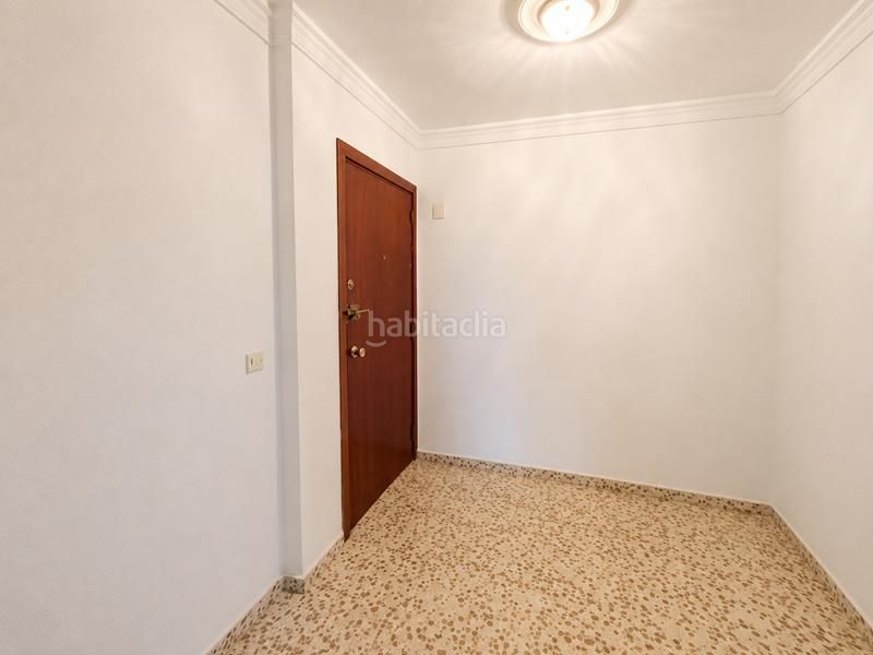 Foto 60b722d1-5be0-4e98-9c3a-56cb6a15be2f. Pis a Centro Estepona