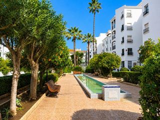 Pis a San Luis de Sabinillas