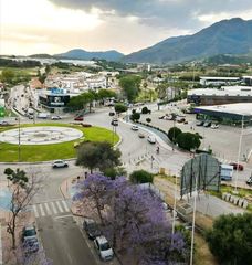 Ático en Parque Central. Precioso ático dúplex, listo para entrar a vivir en el corazón d