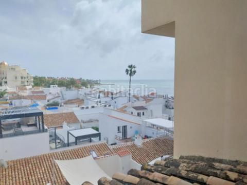 Foto fc0c43df-5bc9-4fe6-8acd-d79a24d49f65. Pis amb calefacció a Guadalmansa Estepona