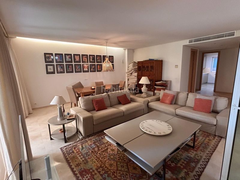 Foto 0893674b-3be8-4207-a038-f21b52b44872. Pis amb calefacció aparcament piscina a puerto de Sotogrande-la marina Sotogrande