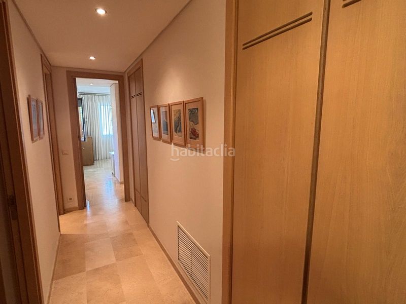 Foto 313f4dd9-cec1-4823-a80d-fadc7760b15d. Pis amb calefacció aparcament piscina a puerto de Sotogrande-la marina Sotogrande