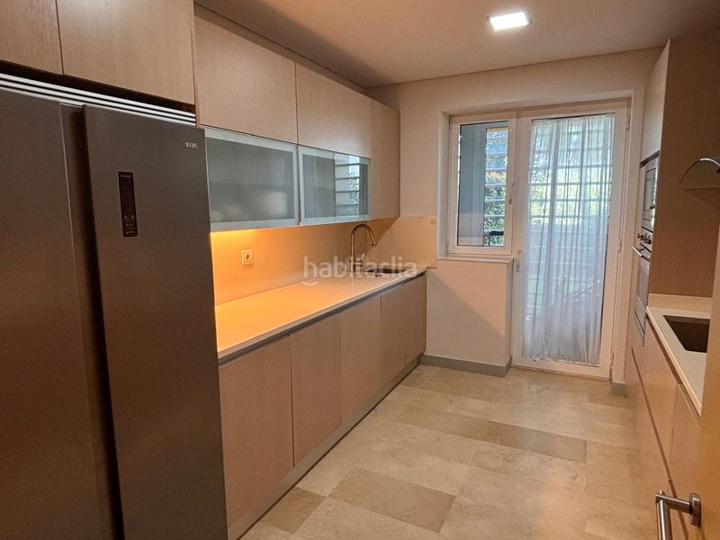 Foto 48d6002d-d008-4e72-83f6-f052498cbcf5. Pis amb calefacció aparcament piscina a puerto de Sotogrande-la marina Sotogrande