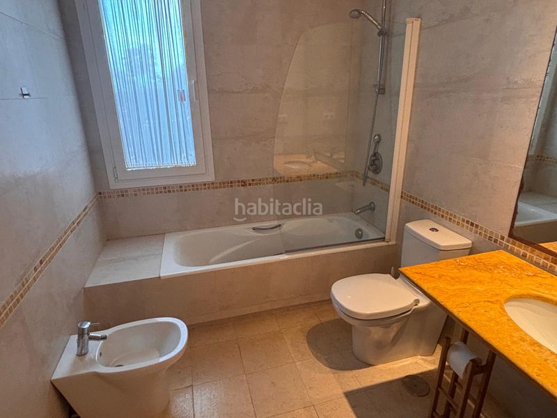 Foto 83ae19ef-c362-4350-9f2f-07022cef72b9. Pis amb calefacció aparcament piscina a puerto de Sotogrande-la marina Sotogrande