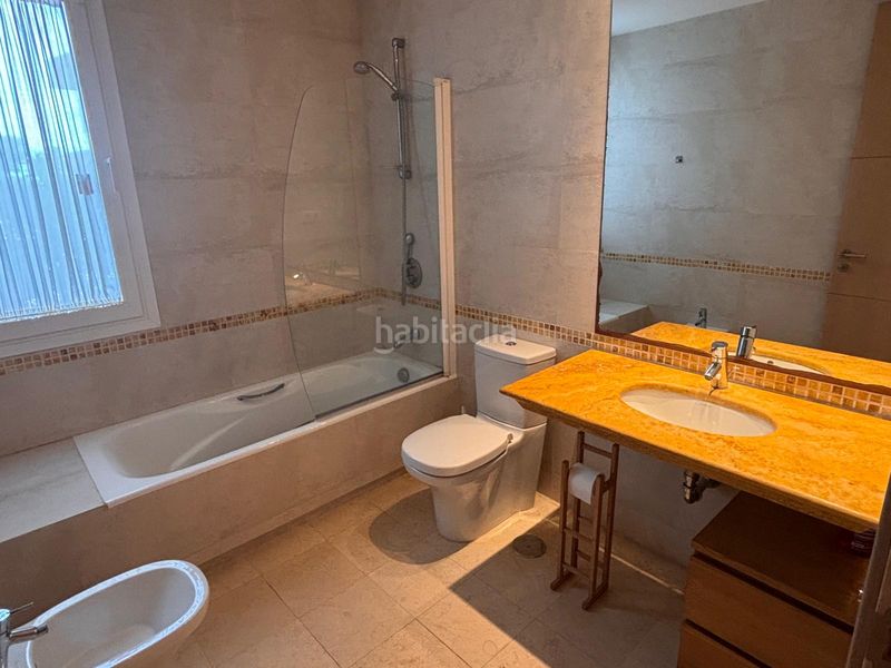 Foto ed91c18d-e6f1-4f99-abfa-b3d64482a05b. Pis amb calefacció aparcament piscina a puerto de Sotogrande-la marina Sotogrande