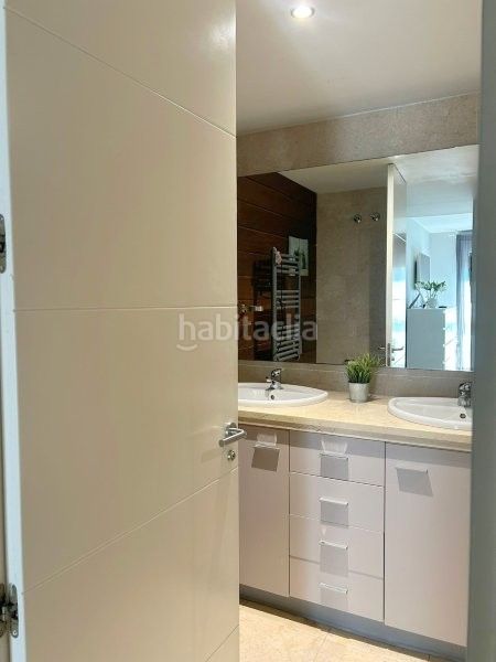 Foto 176dea89-7bb0-4cfd-b9a2-5c080db801fc. Pis amb calefacció aparcament piscina a Chullera Manilva