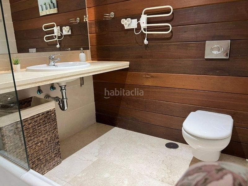 Foto 307c3523-8f92-41fc-86be-765a6dbb7b8d. Pis amb calefacció aparcament piscina a Chullera Manilva