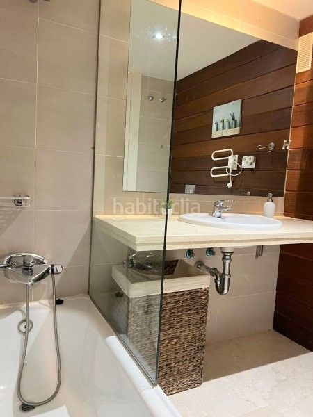 Foto 44155369-665a-498e-a3db-58aabc99f948. Pis amb calefacció aparcament piscina a Chullera Manilva