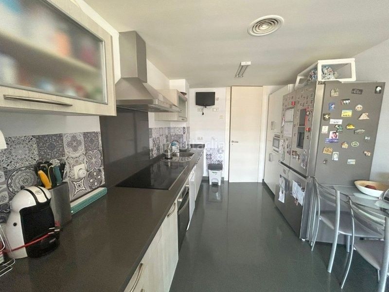 Foto d9aa10dc-3419-4175-a3ff-cf2760762d1a. Pis amb calefacció aparcament piscina a Chullera Manilva