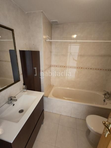 Foto baf68cd8-53a8-46d4-9e48-b106fcbc40b7. Pis a San Luis de Sabinillas Manilva