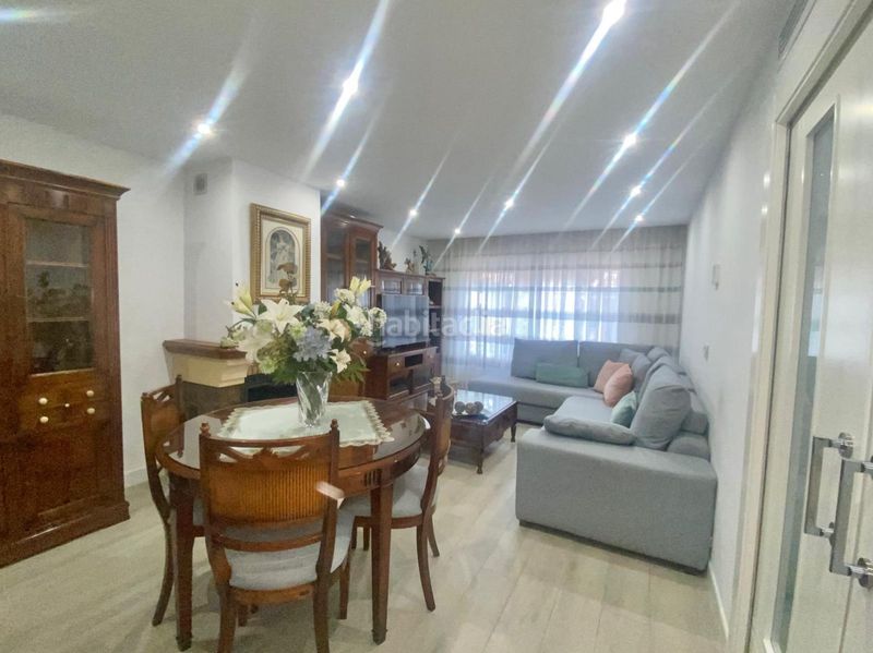 Foto 59b9bf76-e009-4f0a-968d-d411bbfa735a. Casa aparellada amb calefacció aparcament a San Alberto - La Alcubilla - Florisol Málaga