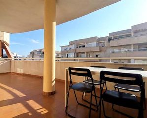 Location Appartement à El Tejar - Hacienda Bizcochero. Maravilloso piso para estudiantes!! 4 habitaciones , 2 baños y t