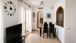 Etagenwohnung en San Luis de Sabinillas. Magn�fico apartamento a tan solo 100 metros del paseo mar�timo