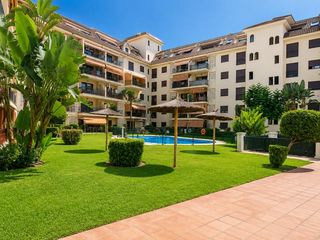 Miete Etagenwohnung in San Luis de Sabinillas. Alquiler de temporada escolar septiembre a junio  ideal para pro