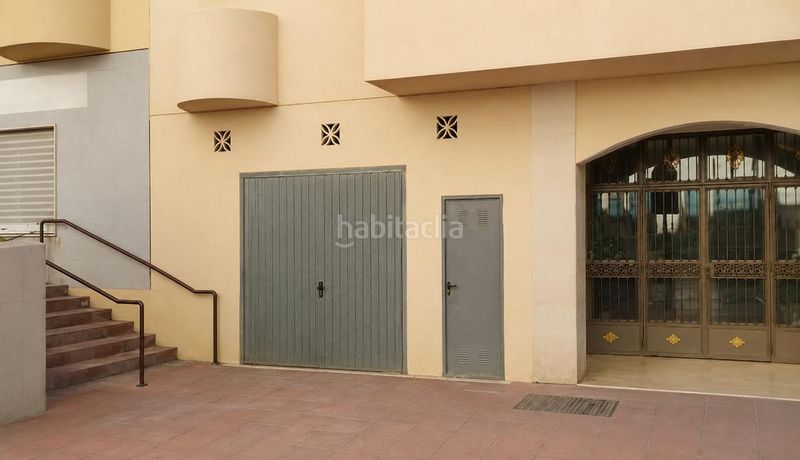 Foto 188f804f-6a9b-4796-9a02-01546cbb8063. Alquiler local comercial  en alquiler en pleno Centro 30 m con 6 metros de fachada en Estepona