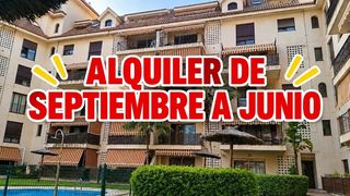 Affitto Appartamento in San Luis de Sabinillas. Dúplex luminoso y equipado con vistas a la piscina septiembre a