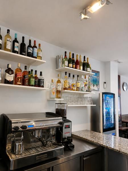 Foto 9c6d8bc3-b9e7-4933-8c90-208d67b69b5c. Alquiler local comercial alquiler local de hostelería en funcionamiento en el Centro en Estepona