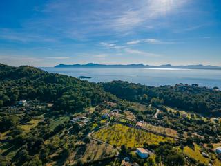 Country house in Ciutat d´Alcúdia. Solar rústico con proyecto básico y licencia para la construcció
