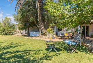 Country house in Pollença Poble. Inversión con potencial! finca rústica con licencia vacacional e