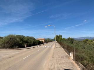 Finca rústica a Son Gual. Solares rústicos en venta en urbanización de son gual cerca de p