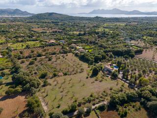 Finca rústica a Pollença Poble. Exclusiva finca rústica a la venta con proyecto de vivienda unif