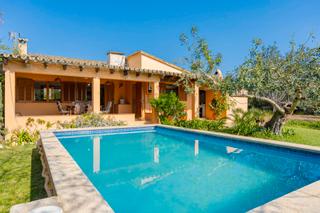 Chalet à Pollença Poble. Autenticidad y encanto rural  finca rústica en venta en pollença