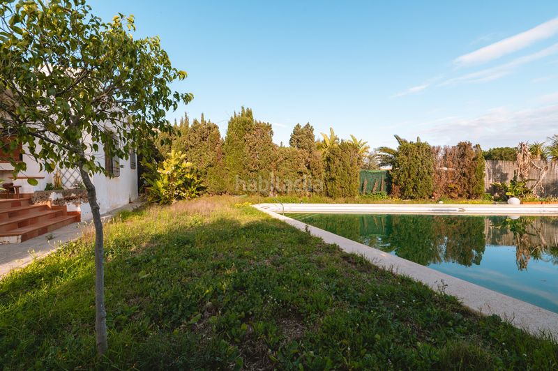 Foto 3f5b1b79-7c07-4000-9c64-0f8f03dcd213. Xalet amb piscina a Retamar Almería