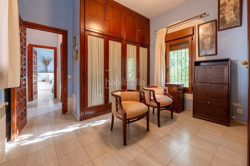 Foto a048de00-81a0-4d26-81f4-d141db52e288. Xalet amb piscina a Retamar Almería