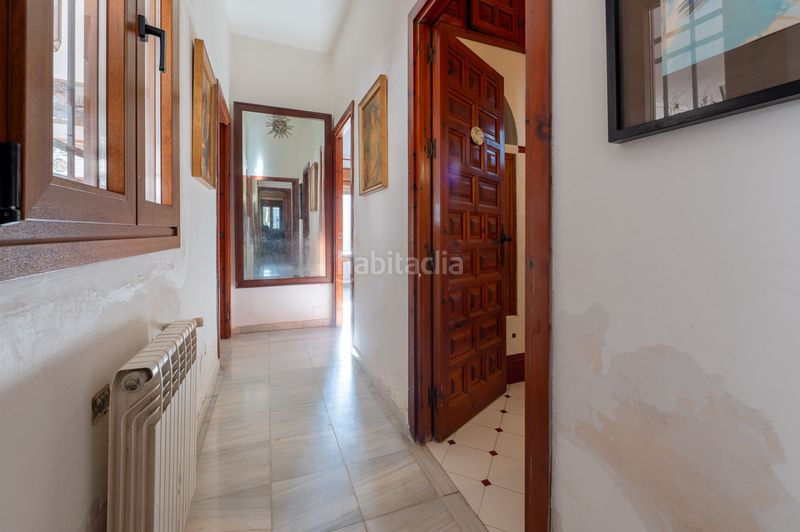 Foto bfb895ba-ba27-4198-a863-e45f2f48d90e. Xalet amb piscina a Retamar Almería