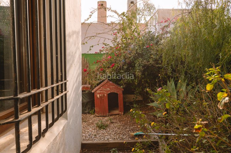 Foto c1a462c9-db01-4122-8cd7-6748b9a59fa8. Xalet amb piscina a Retamar Almería