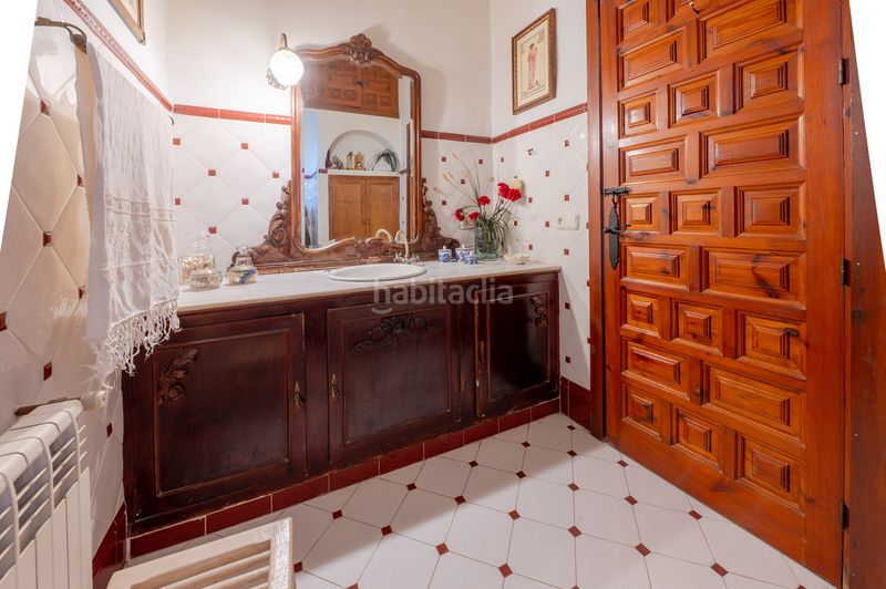 Foto f2d9b968-e03b-4db3-9a68-72489cf0262d. Xalet amb piscina a Retamar Almería