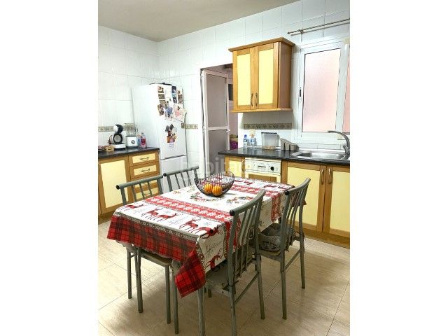 Foto 4ca44f95-fa17-445d-99b7-2106faf38d17. Pis a Pabellón - Estación - El Corte Inglés Ejido (El)