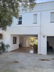 Chalet in Santo Domingo. Chalet independiente en santo domingo
