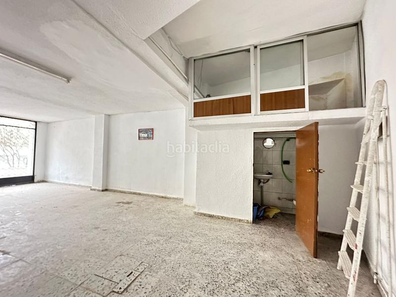 Foto 965ff74f-90c9-46d3-8293-45d74a92a16f. Alquiler local comercial en carretera de málaga 84 local com. en alquiler en la chana. en Granada