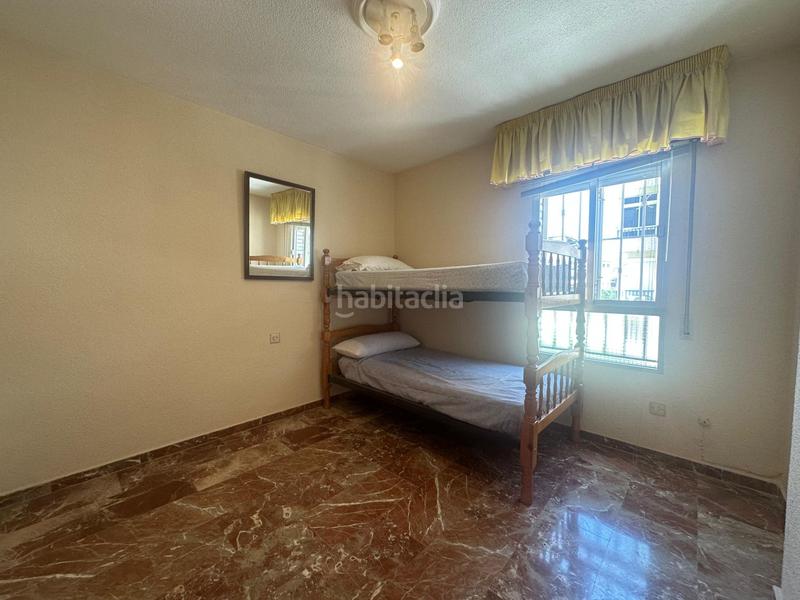 Foto 427e0110-8f20-4152-8c43-1dd508ac59d8. Piso  en venta en la chana, 3 dormitorios. en Granada