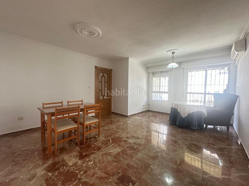 Foto 69ec2674-6b5e-4887-9bc8-d2743e069549. Piso  en venta en la chana, 3 dormitorios. en Granada