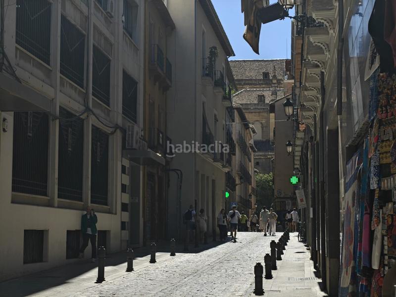 Foto a2161288-4bb3-43f1-9943-04e9dab1d321. Piso  en venta , 3 dormitorios. en Centro - Sagrario Granada