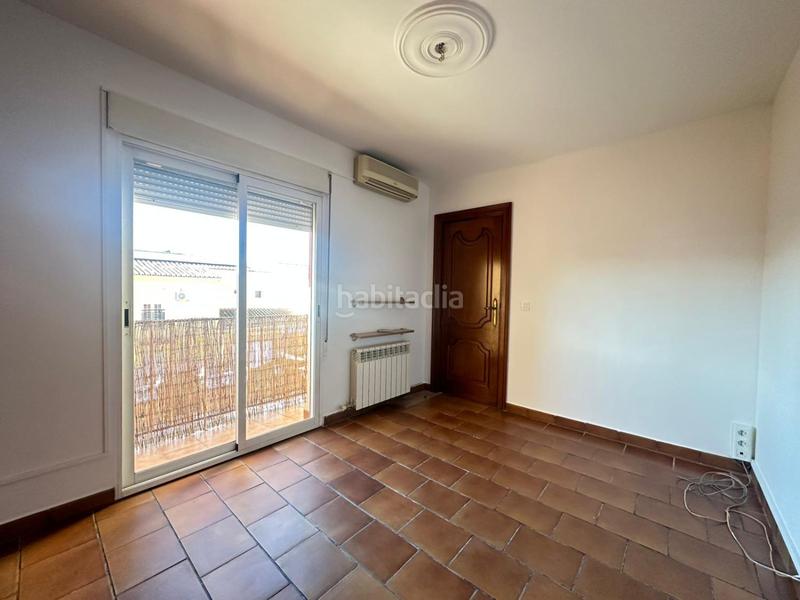 Foto 0f3781e1-ad9b-40bd-a37d-1c148f84f73e. Maison avec parking dans Cúllar Vega